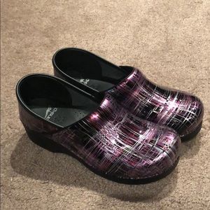 Dansko nursing shoes